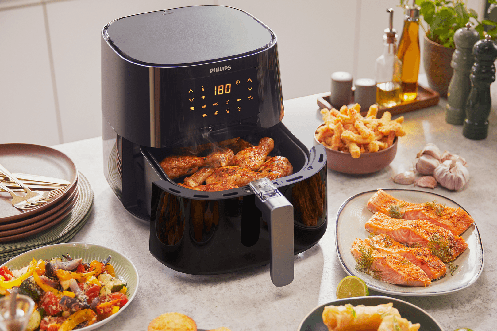 Frittieren ohne Öl: Der Airfryer XL von Philips ist heute bei Amazon, Coolblue und Lidl stark reduziert.