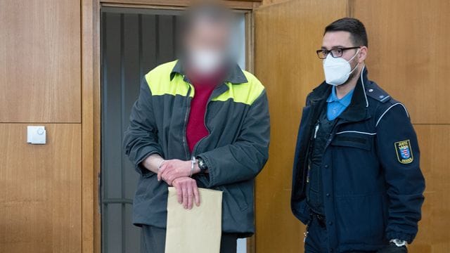 Der Angeklagte und mutmaßliche Verfasser der „NSU 2. Der Angeklagte und mutmaßliche Verfasser der „NSU 2.