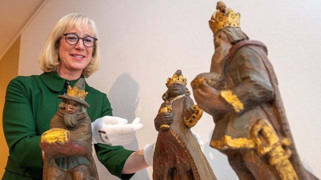 Debatte um Ulmer Krippenfiguren im Museum