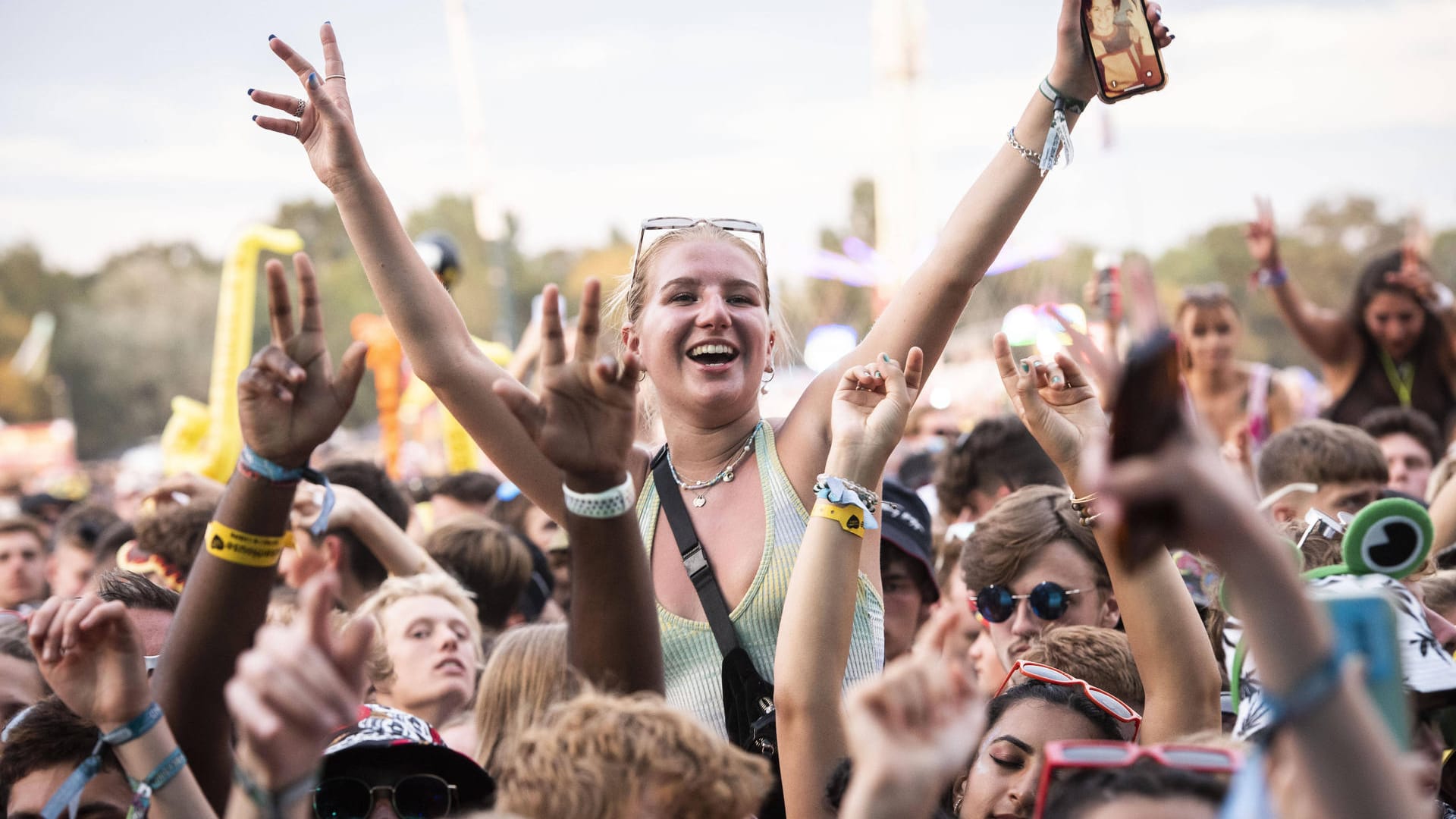 Festival ohne Corona (Symbolfoto): Kommt schon im März die große Freiheit zurück nach Deutschland?