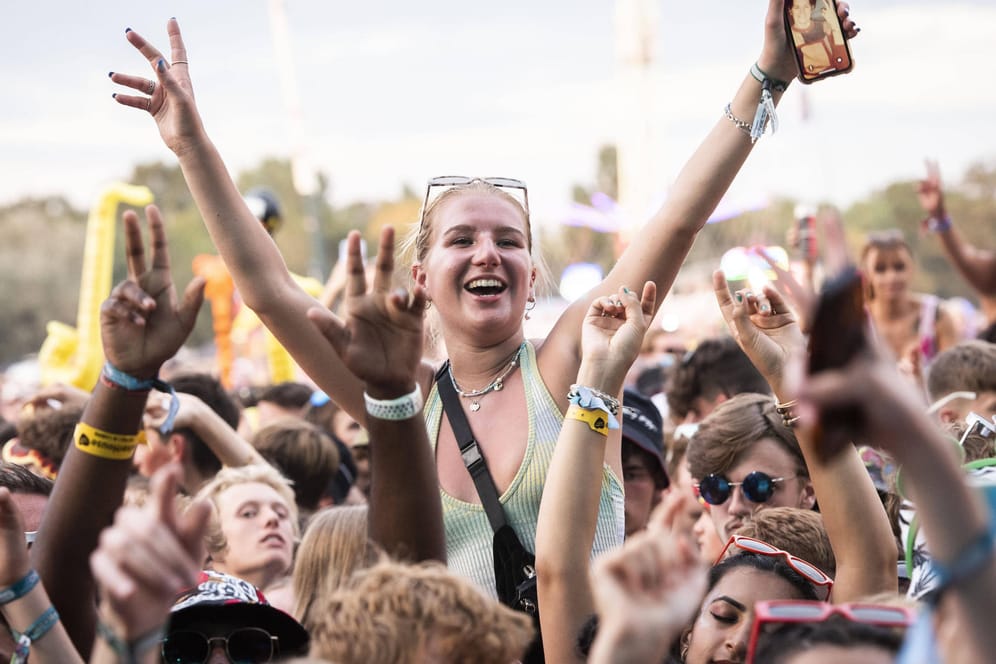 Festival ohne Corona (Symbolfoto): Kommt schon im März die große Freiheit zurück nach Deutschland?
