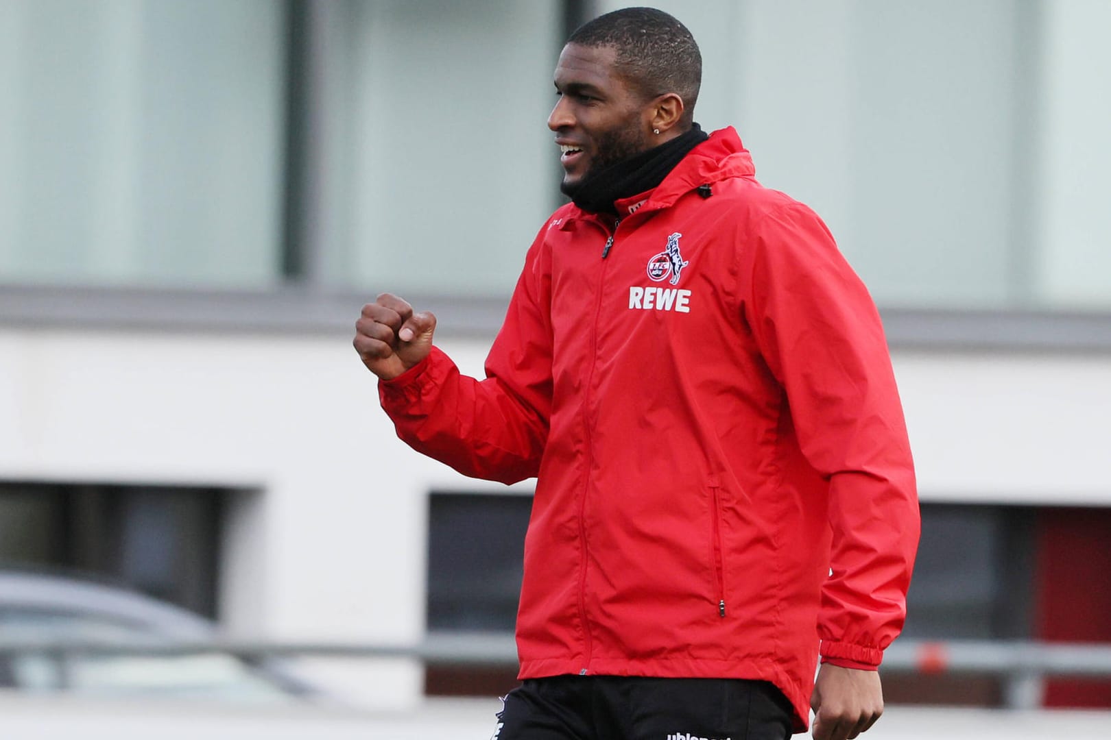 Anthony Modeste auf dem Platz: Freigetestet konnte er schon wieder mit seinen Teamkollegen vom 1. FC Köln auf dem Rasen stehen und trainieren.