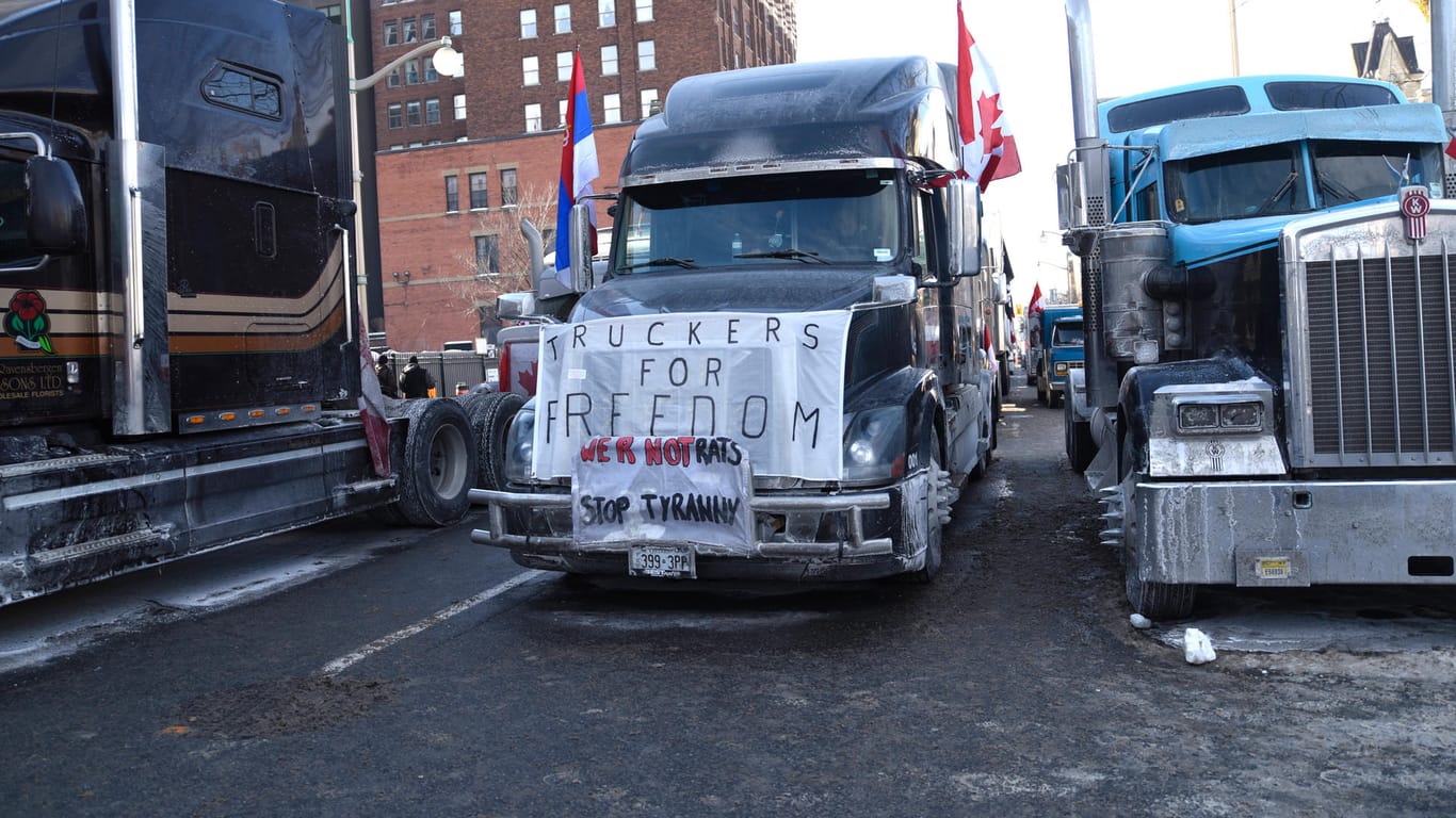 Trucker demonstrieren in Kanada: Die Polizei bereitet sich darauf vor, die Proteste zu räumen.