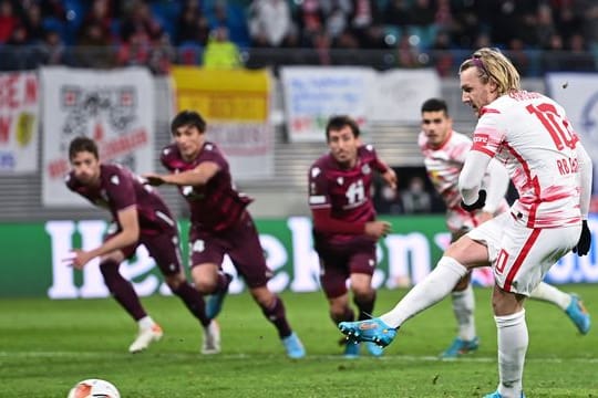 Emil Forsberg erzielte per Elfmeter das 2:2.