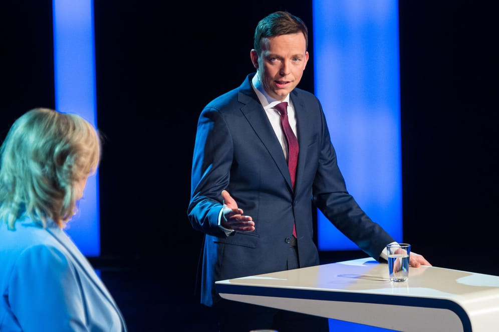 TV-Duell vor der Landtagswahl im Saarland: Die Kandidaten von SPD und CDU diskutierten auch über das Pandemie-Management.