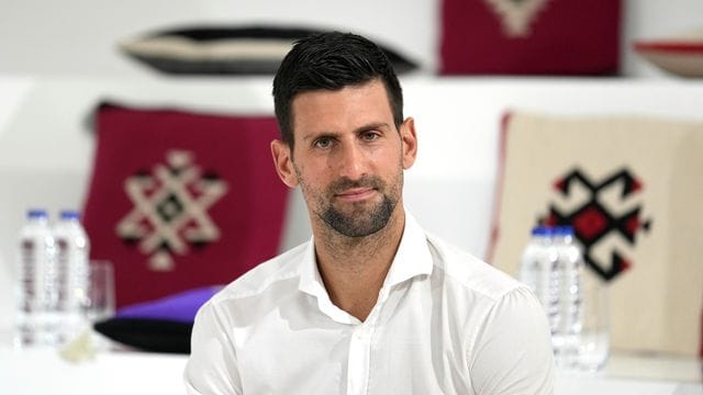 Novak Djokovic im serbischen Pavillon auf der Dubai Expo 2020. Novak Djokovic im serbischen Pavillon auf der Dubai Expo 2020.