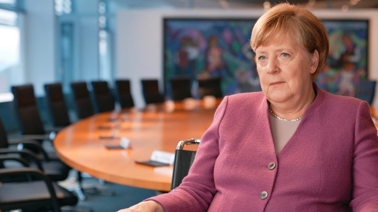 Angela Merkel: Mehr als zwei Monate nach ihrer Amtszeit erscheint nun ein großes dokumentarisches TV-Porträt über die Ex-Kanzlerin.