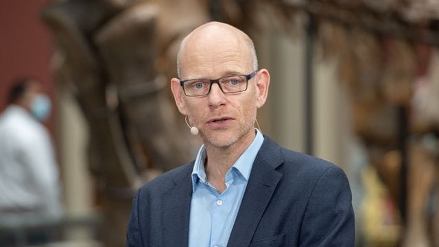 "Weil man sich nicht einigen konnte, hat sich die Ampel als Kompromiss bis jetzt gar kein neues Ziel für 2030 gesetzt": Niklas Höhne. "Weil man sich nicht einigen konnte, hat sich die Ampel als Kompromiss bis jetzt gar kein neues Ziel für 2030 gesetzt": Niklas Höhne.