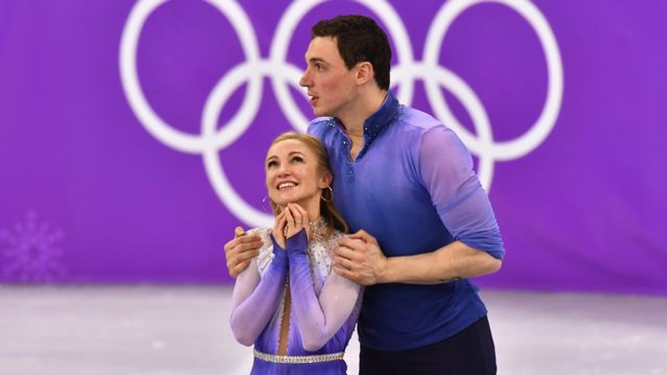 Die Paarläufer Aljona Savchenko und Bruno Massot haben bei den Winterspielen 2018 in Pyeongchang olympisches Gold gewonnen.