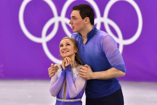 Die Paarläufer Aljona Savchenko und Bruno Massot haben bei den Winterspielen 2018 in Pyeongchang olympisches Gold gewonnen.