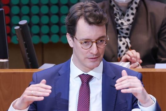Nordrhein-Westfalens Ministerpräsident Hendrik Wüst (CDU)