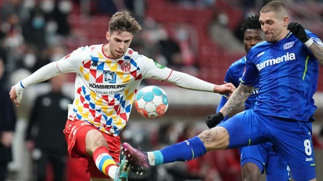 FSV Mainz 05 - Bayer Leverkusen FSV Mainz 05 - Bayer Leverkusen