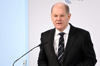 Olaf Scholz: Der Bundeskanzler warnt angesichts der Spannungen zwischen Russland und der Ukraine vor einer neuen Kriegsgefahr in Europa.