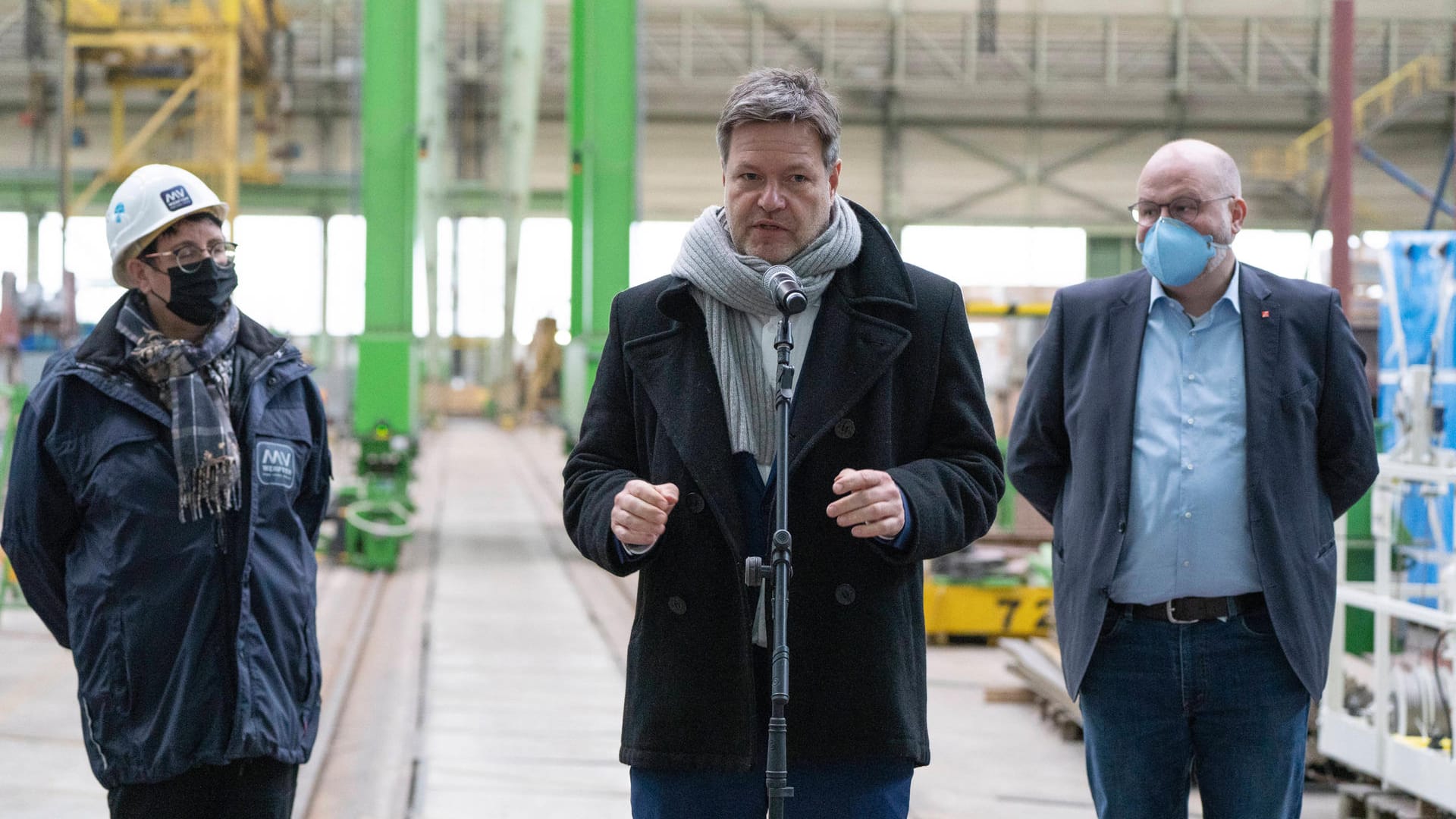 Habeck bei der MV Werft in Wismar: "Drama auf der menschlichen Ebene."