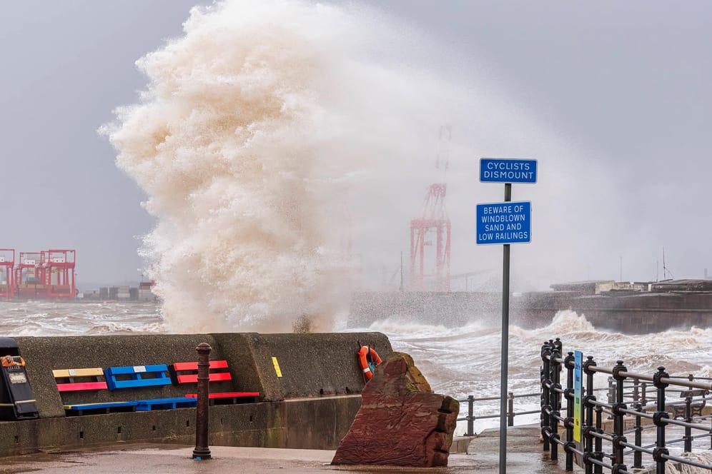 Liverpool: Auch Großbritannien hat mit den Folgen des Sturmtiefs zu kämpfen.