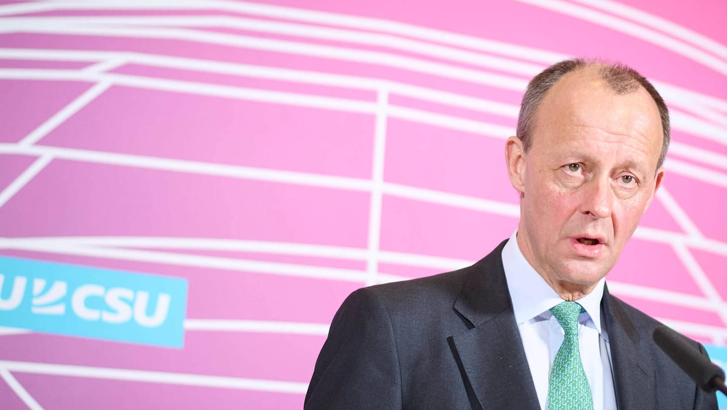 Führt die CDU und bei Umfragen: Friedrich Merz bei einer Presskonferenz der Union (Archivbild). Führt die CDU und bei Umfragen: Friedrich Merz bei einer Presskonferenz der Union (Archivbild).