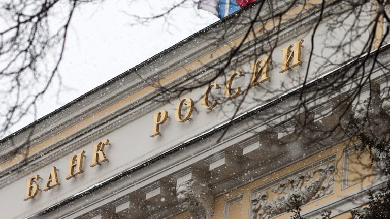 Zentralbank in Russland: Die USA bereiten offenbar Sanktionen vor, die besonders den Bankensektor des Landes treffen sollen.