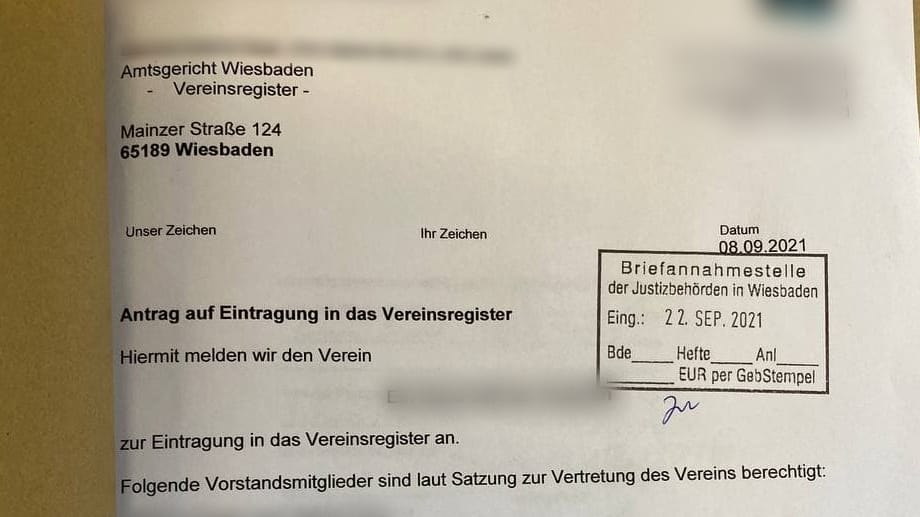 Eintragung ins Vereinsregister: Am 17. August gründete sich der Verein um Sanjana A. rund drei Wochen nach einem entsprechenden Aufruf von Bodo Schiffmann. Am 8. September wurde es formal.