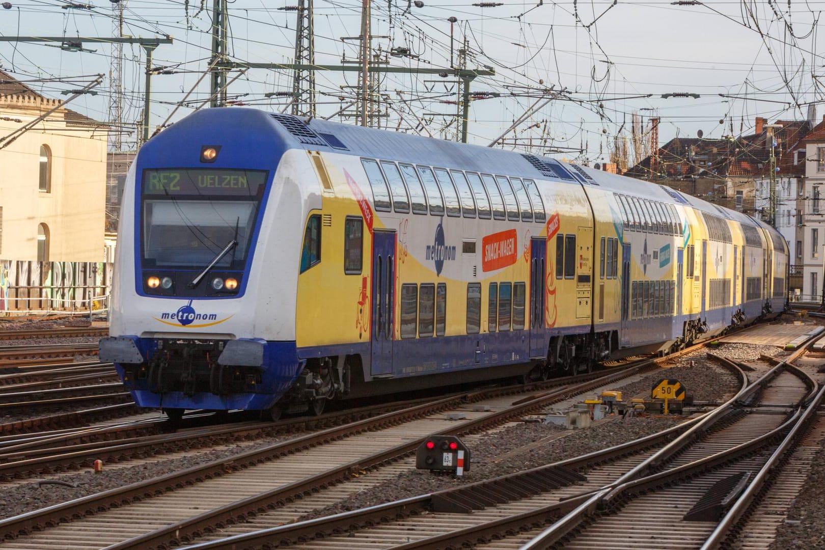 Ein Metronom in Hannover (Archivbild): Es gibt einen Busersatzverkehr.