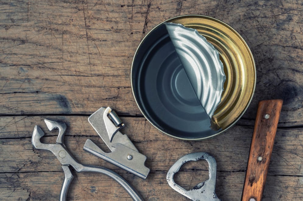 Lifehack Trick Dose ohne Dosenöffner öffnen wie es wirklich klappt