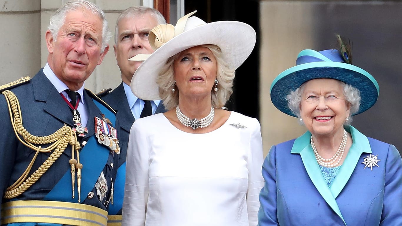 Prinz Charles, Prinz Andrew, Herzogin Camilla und die Queen: Die Royals verbrachten Prinz Andrews Geburtstag nicht zusammen.