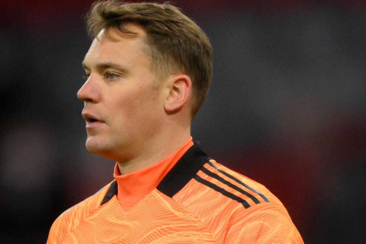 Manuel Neuer: Vor gut zwei Wochen wurde der Nationaltorhüter operiert.