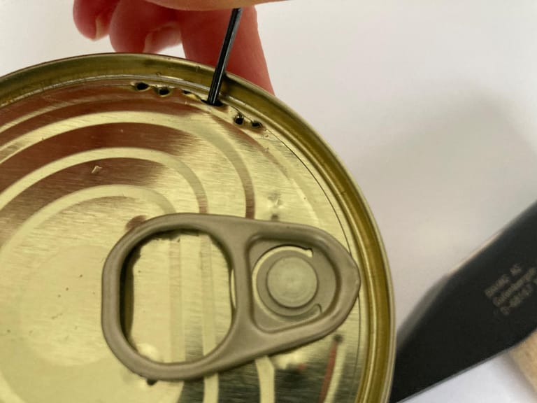 Lifehack Trick Dose ohne Dosenöffner öffnen wie es wirklich klappt