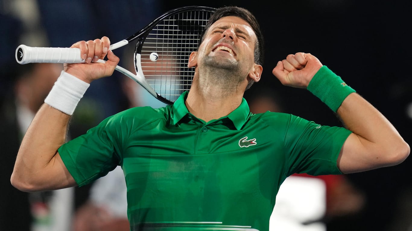 Novak Djokovic: Der Tennis-Star feiert seinen Erstrundensieg in Dubai.