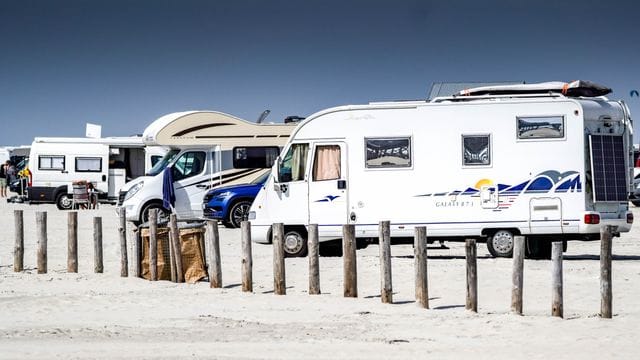 Camper am Strand