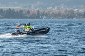 Polizei trainiert Einsatzlagen auf dem Wasser