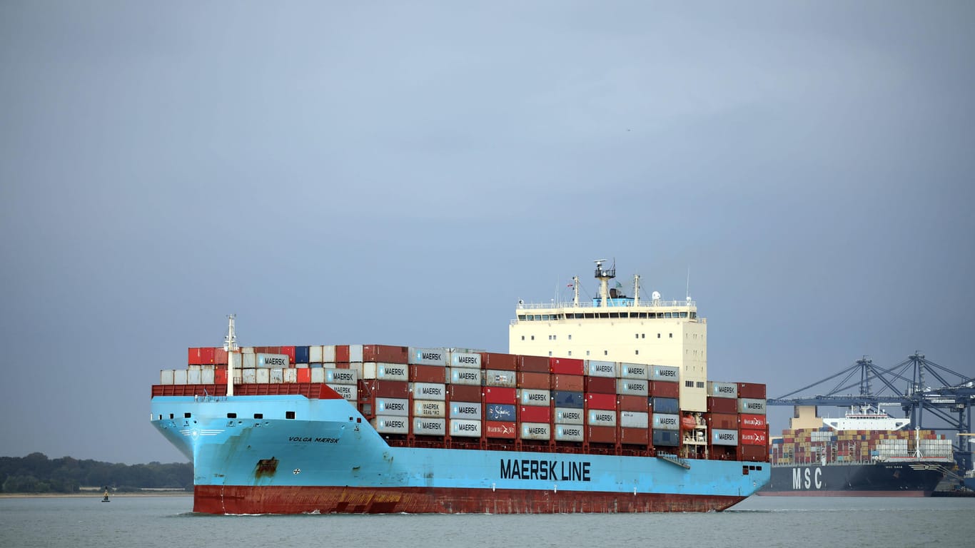 Ein Schiff der Maersk-Linie (Symbolbild): Die "Mumbai Maersk" ist wegen eines Navigationsfehlers havariert.