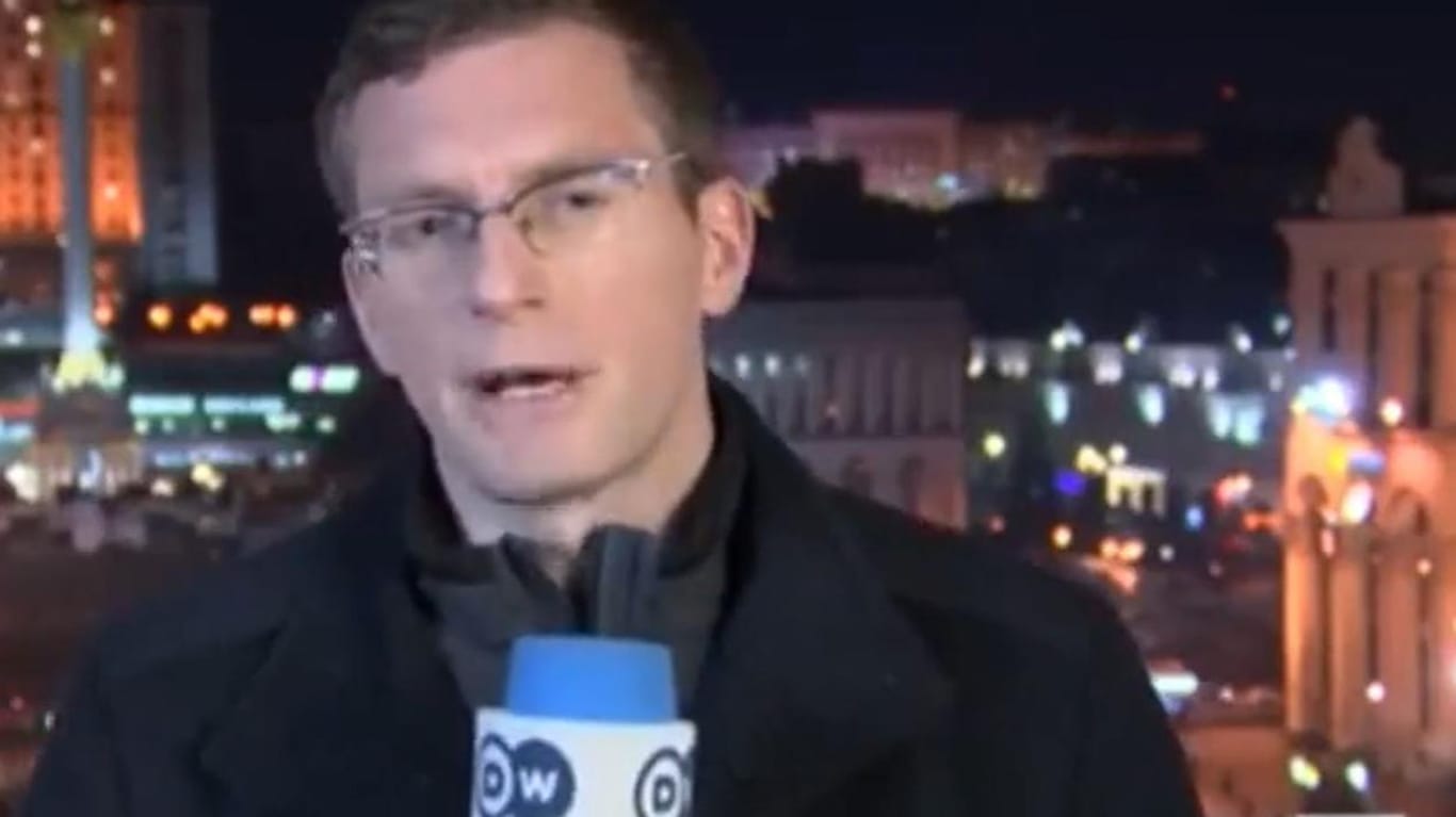 Philip Crowther in Kiew: Der freie TV-Korrespondent begeistert immer wieder mit seinen Berichten in sechs Sprachen, die er fließend beherrscht.