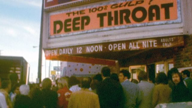 Los Angeles im Jahr 1973: Eine Menschenmenge drängt sich vor dem Pussycat Theatre, in dem "Deep Throat" gezeigt wird.