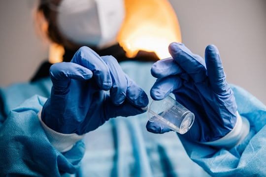 Helfer in Impfzentren können auch 2022 die Übungsleiter- beziehungsweise Ehrenamtspauschale in Anspruch nehmen. Helfer in Impfzentren können auch 2022 die Übungsleiter- beziehungsweise Ehrenamtspauschale in Anspruch nehmen.