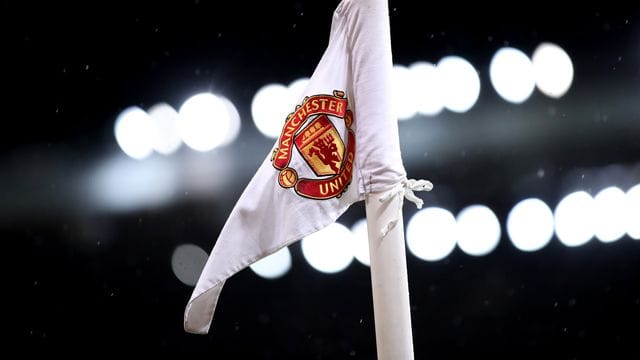 Manchester United soll den Flug mit der russischen Airline Aeroflot abgesagt haben.