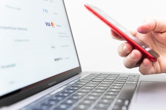 Die Sparkassen-Finanzgruppe findet für ihr Vorhaben, ein einheitliches europaweites Bezahlsystem aufzubauen, nicht genügend Unterstützer. Die Sparkassen-Finanzgruppe findet für ihr Vorhaben, ein einheitliches europaweites Bezahlsystem aufzubauen, nicht genügend Unterstützer.