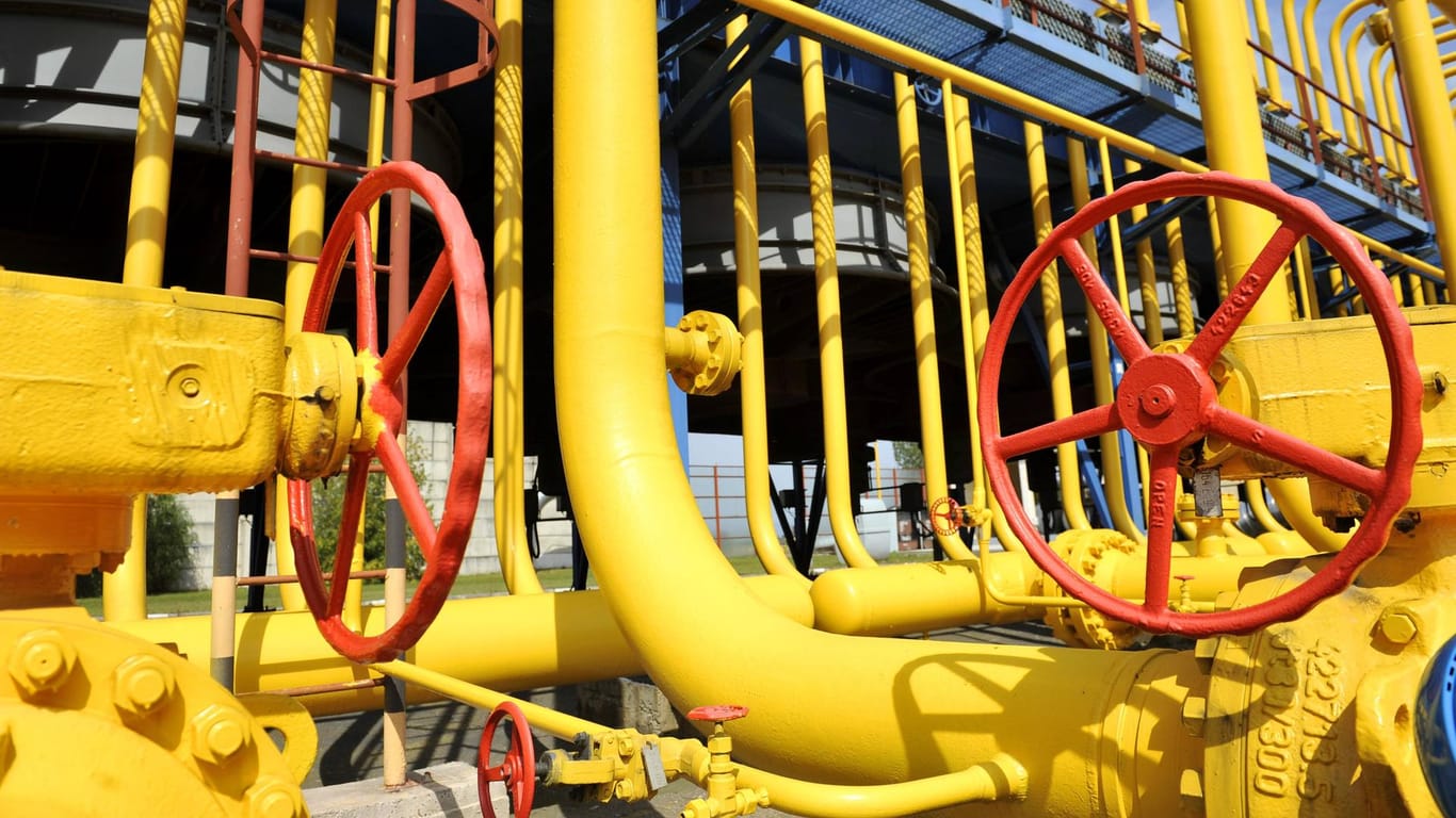 Gaspipeline (Symbolbild): Ein Gas-Lieferstopp wäre ein herber Schlag für die russische Wirtschaft.