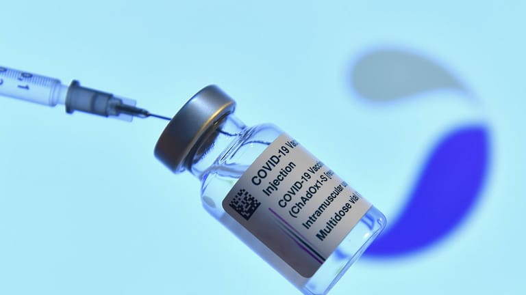 Sanofi: Der Impfstoffkandidat gegen Covid-19 soll 2022 auf den Markt kommen.