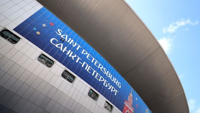 Das Finale der Champions League hätte in Putins Heimatstadt St. Das Finale der Champions League hätte in Putins Heimatstadt St.