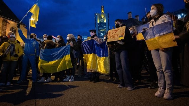 Ukraine-Konflikt - Demonstrationen in Frankfurt Ukraine-Konflikt - Demonstrationen in Frankfurt