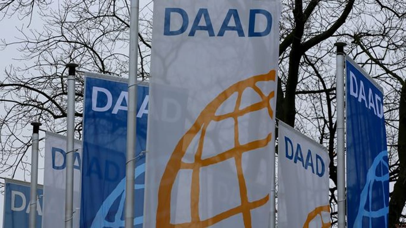 Der DAAD schränkt seine wissenschaftlichen Beziehungen mit Russland infolge des Angriffs auf die Ukraine ein.