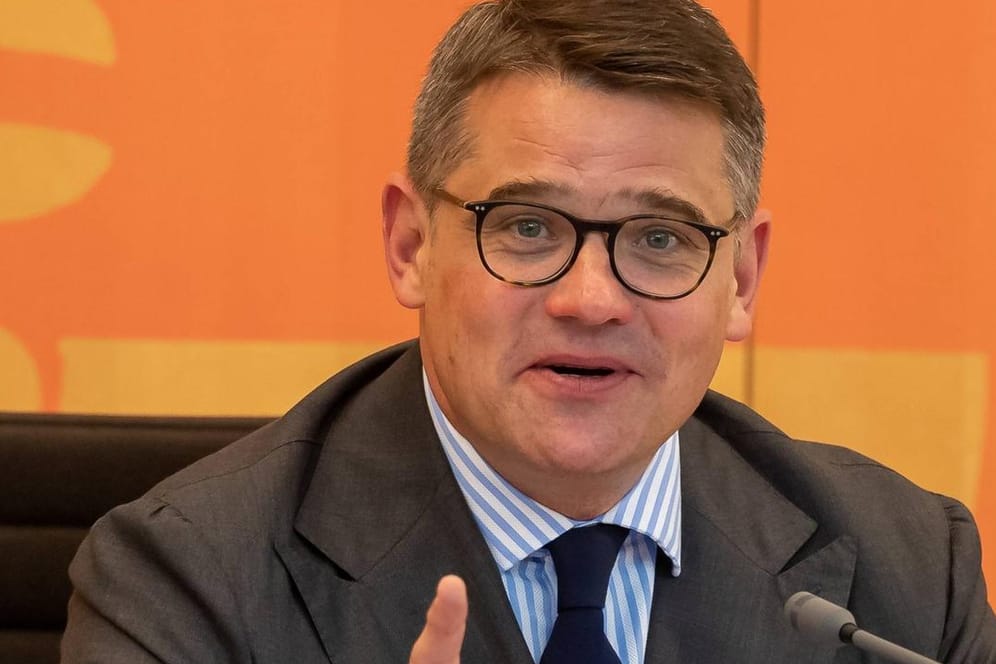 Boris Rhein: Der CDU-Politiker soll zum 1. Juni das Amt des hessischen Ministerpräsidenten von Volker Bouffier übernehmen.