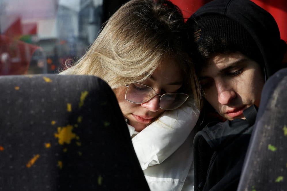 Geflüchtete aus der Ukraine an der Grenze zu Polen: "Die Mitteilungen waren meistens bedrohlich oder demoralisierend".