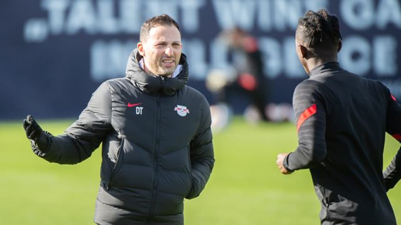Leipzigs Trainer Domenico Tedesco hatte von Oktober 2019 bis Ende Mai 2021 für Spartak Moskau als Chefcoach gearbeitet.