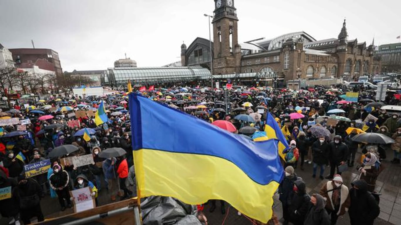 Ukraine-Konflikt - Demonstration in Hamburg