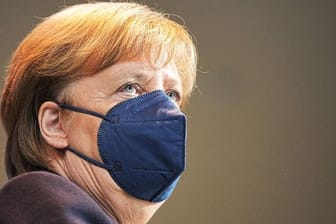 Angela Merkel ist bestohlen worden.