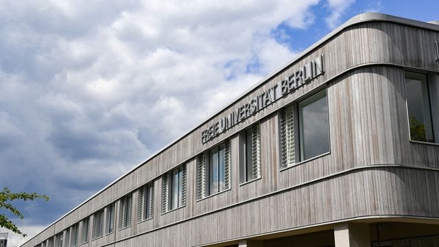 Freie Universität Berlin Freie Universität Berlin