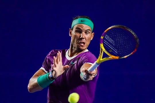Rafael Nadal setzte sich im Halbfinale von Acapulco souverän gegen Daniil Medwedew durch.