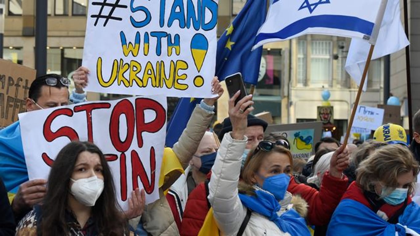 Ukraine-Konflikt – Demonstration in Düsseldorf