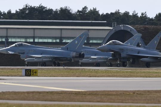 Eurofighter auf dem Fliegerhorst.